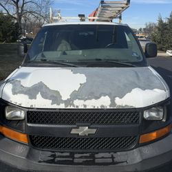 2009 Chevrolet Express Cargo Van