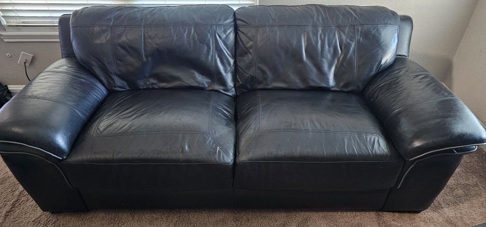 Black Leather Couch And Love Seat Set