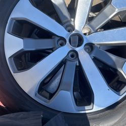 4 Used Rims And Tires For Kia Telluride 