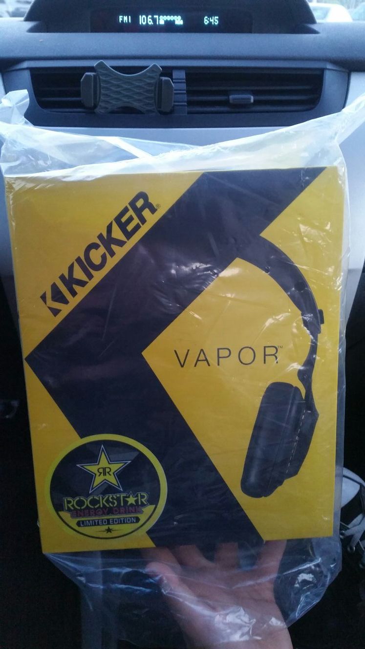 Limited Edition Kicker Rockstar Vapor Headphones.