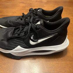 Mens Nike Athletic Shoes Size 8.5