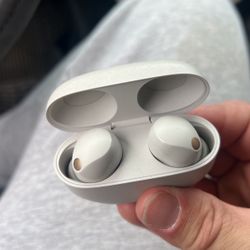 Sony WF-1000XM5 Earbuds 