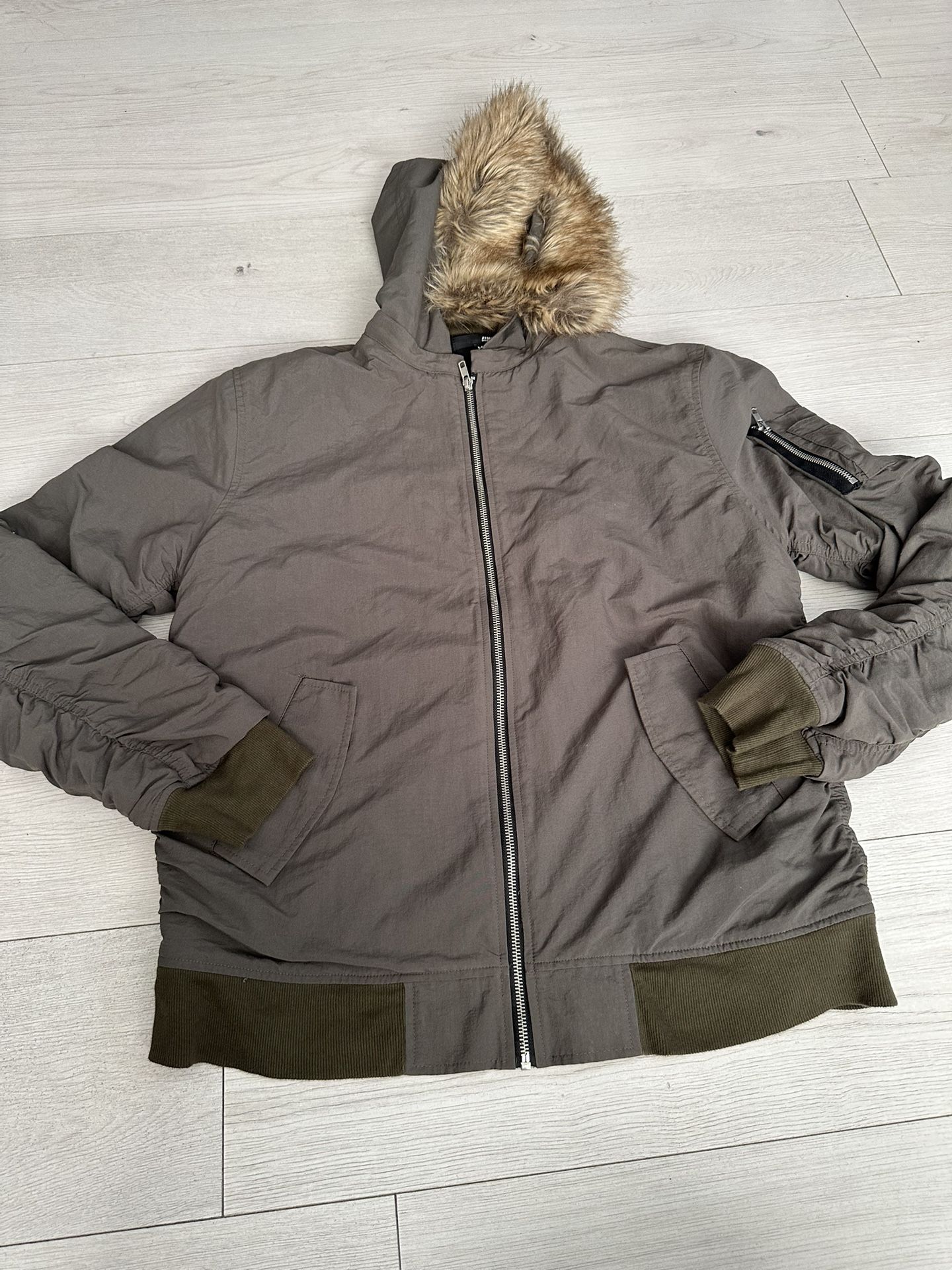 Elwood Bomber jacket with removable faux fur