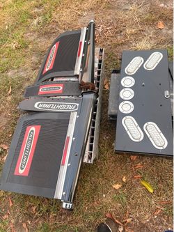 Freightliner mud flap parts