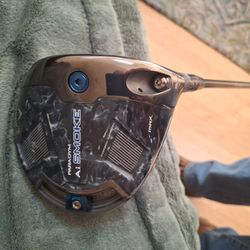 Callaway Driver Paradym Ai Smoke Max 9 Degree Xtra Stiff Denali Shaft  Like New Have Headcover But Not Correct One 
