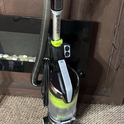 Bissell Pet Hair Eraser Turbo Vacuum