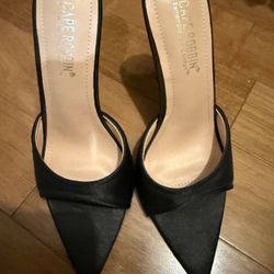 Black Heels 6.5