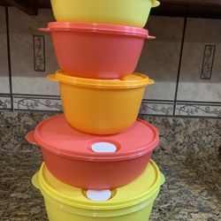 Tupperware 
