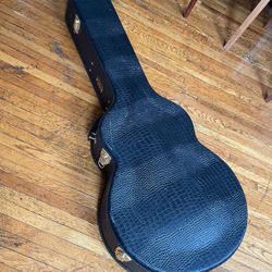 Guild Humidified Archtop Wood Case