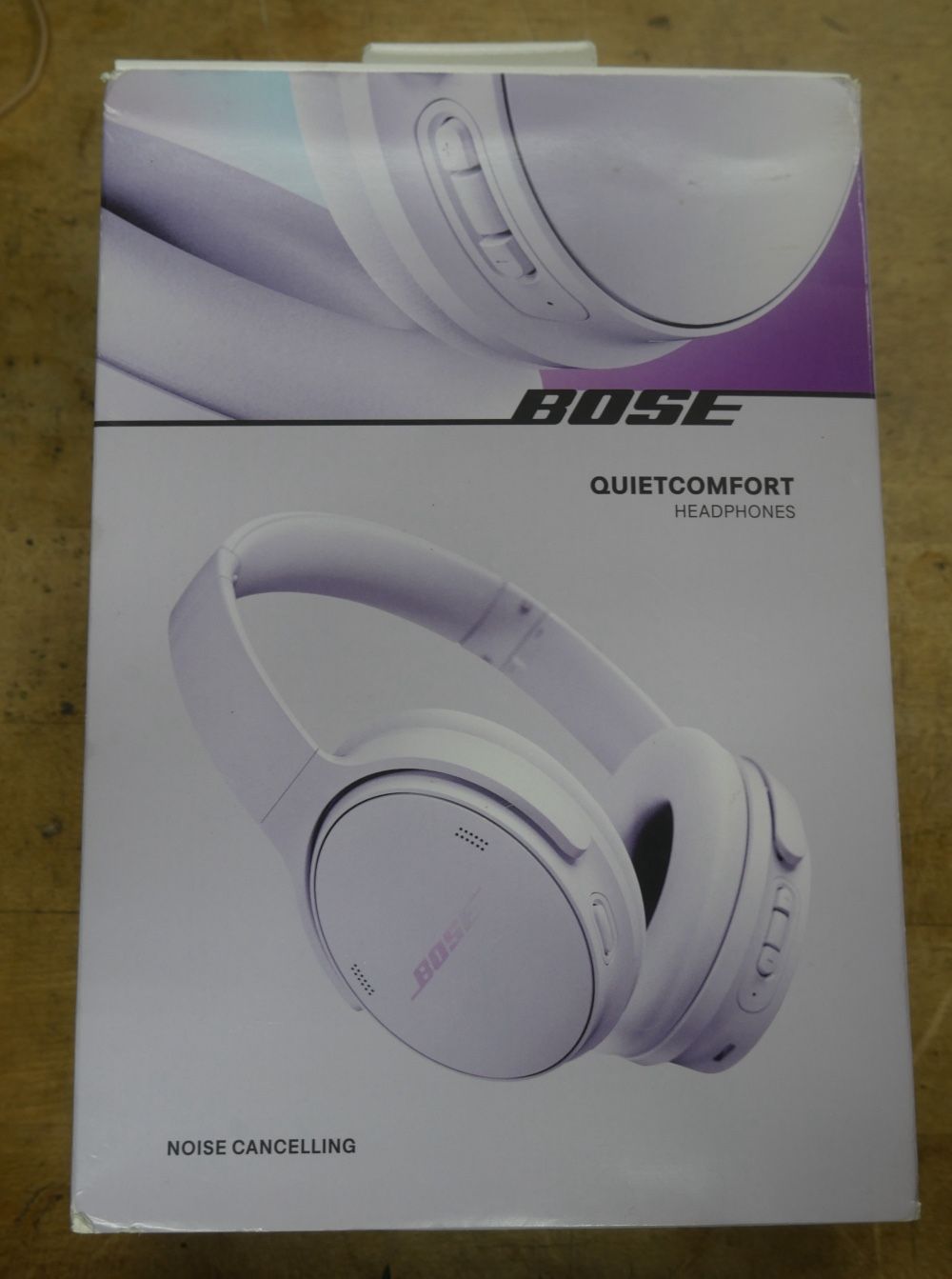Bose QuietComfort Wireless Bluetooth Headphones - Chilled Lilac w/ Original Box. used. tested. in a good working order.
