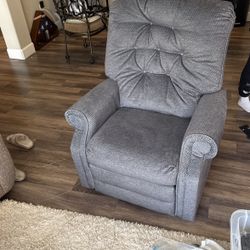 Recliner 