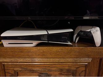 PS5 Slim Disc Edition (Adult Owned)