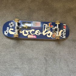 Chocolate Brand Skateboard (Vincent Alvarez)