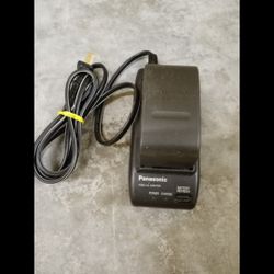 Panasonic  PV-A20 AC Adapter/battery Charger W/ Battery 