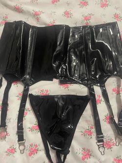 Women's Latex Garter with 6 Straps Metal Clip Holder Suspender Belt