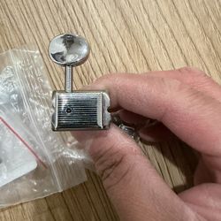 Electric Guitar Tuner   