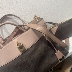 $220  OBO With Wallet 