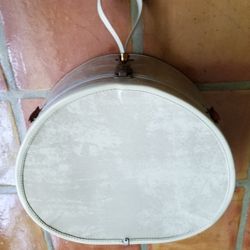 Vintage Samsonite Hat Box w Key