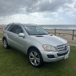 2010 Mercedes-Benz M-Class