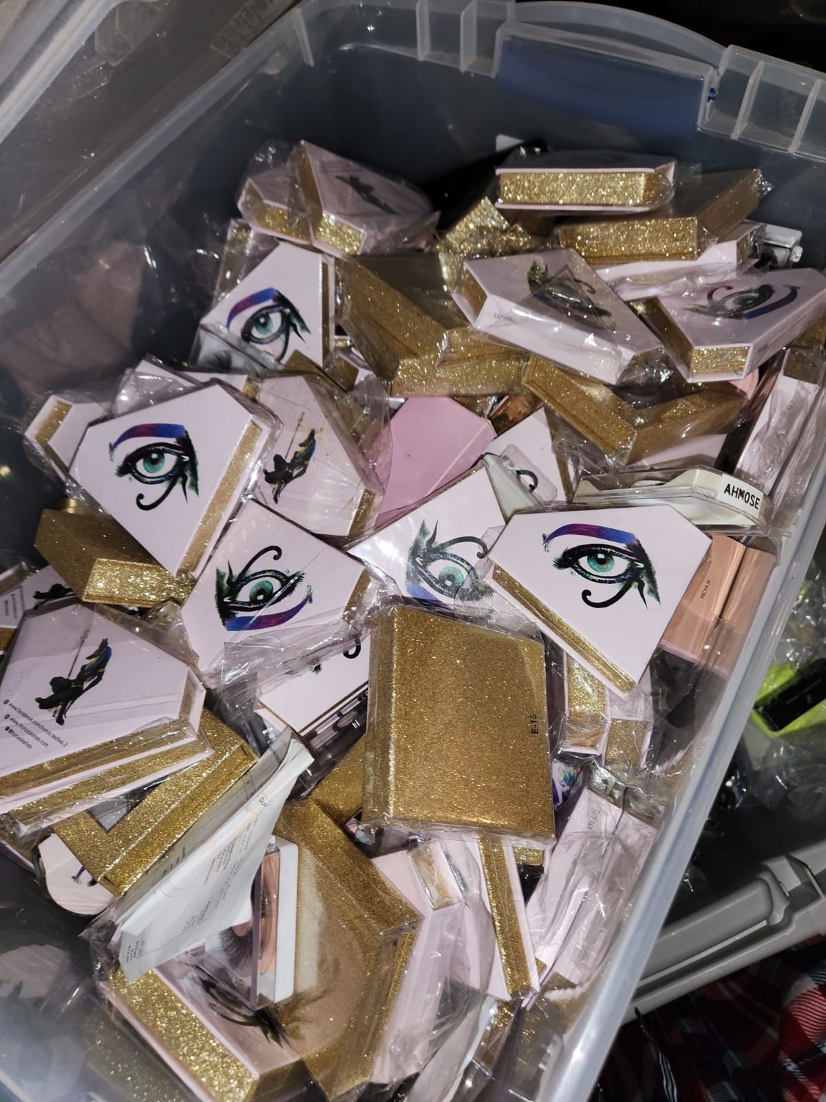 Read Description Strip Lashes