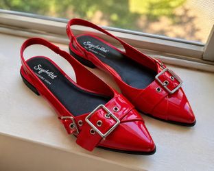 Seychelles Women’s Red Patent Slingback Flats – Size 8.5 – Memory Foam – Like New