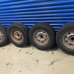 Tires & Rims 235/70R15