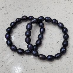 Black Peacock Pearl Bracelets