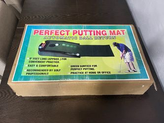 Perfect Practice Putting Mat - 9’ Automatic Ball Return