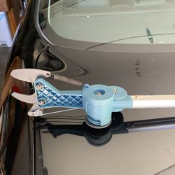 Tree Trimmer, hand held, 63 In. Long.