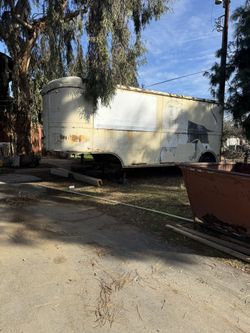 Free Trailer