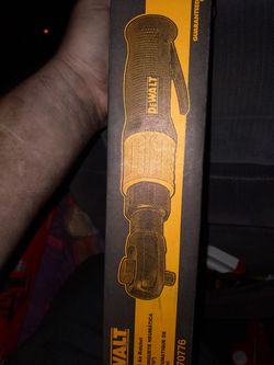 Dewalt 1/4" air ratchet