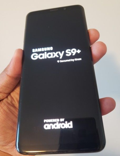 Samsung Galaxy S9+ Plus  , UNLOCKED For Domestic and International  , Excellent Condition Like New 