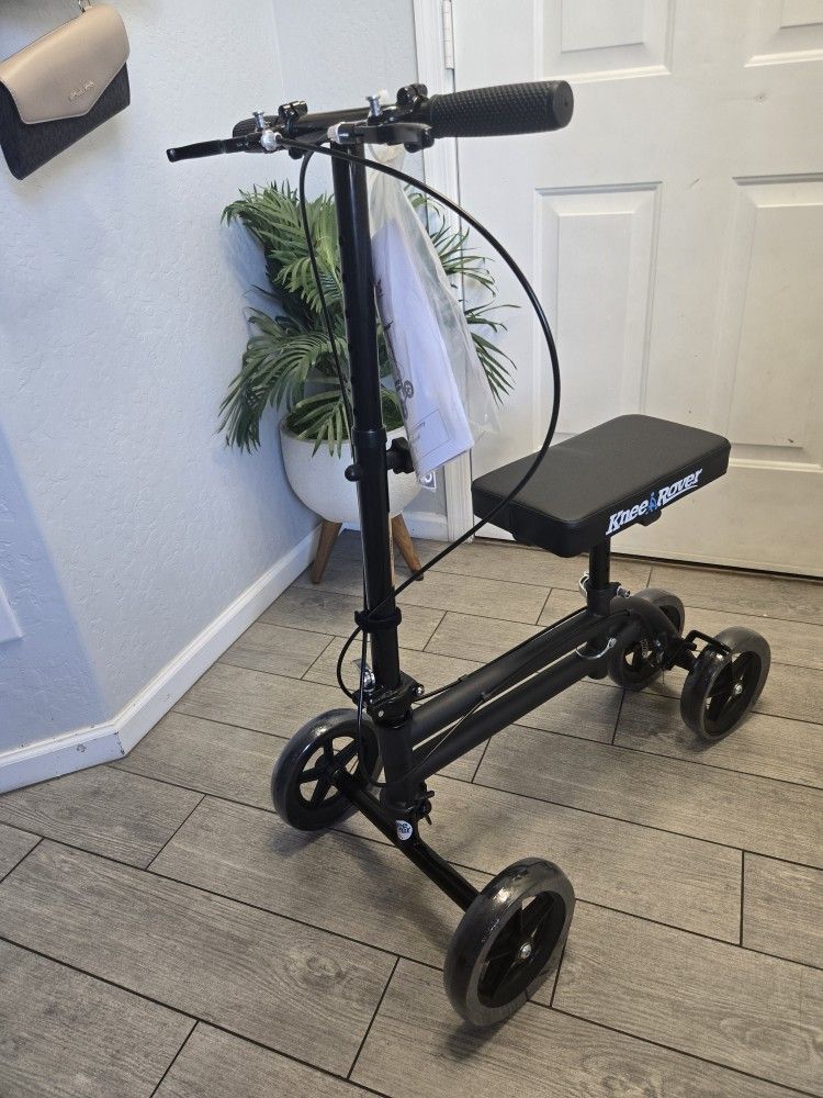 KneeRover Economy Knee Scooter Steerable Knee Walker