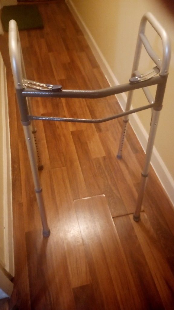 Standing Walker 