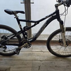 GARY FISHER MOUNTAIN BIKE