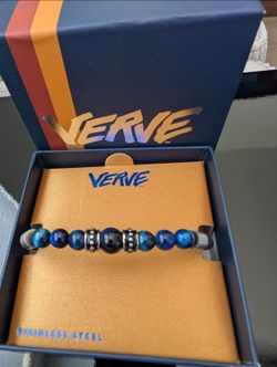 New in Box Mens Stainless Steel Tigers Eye Bracelet