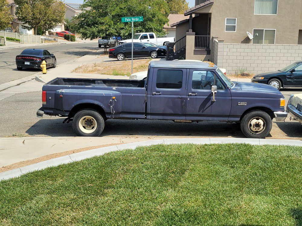 1989 Ford F350 up for trades .....gas