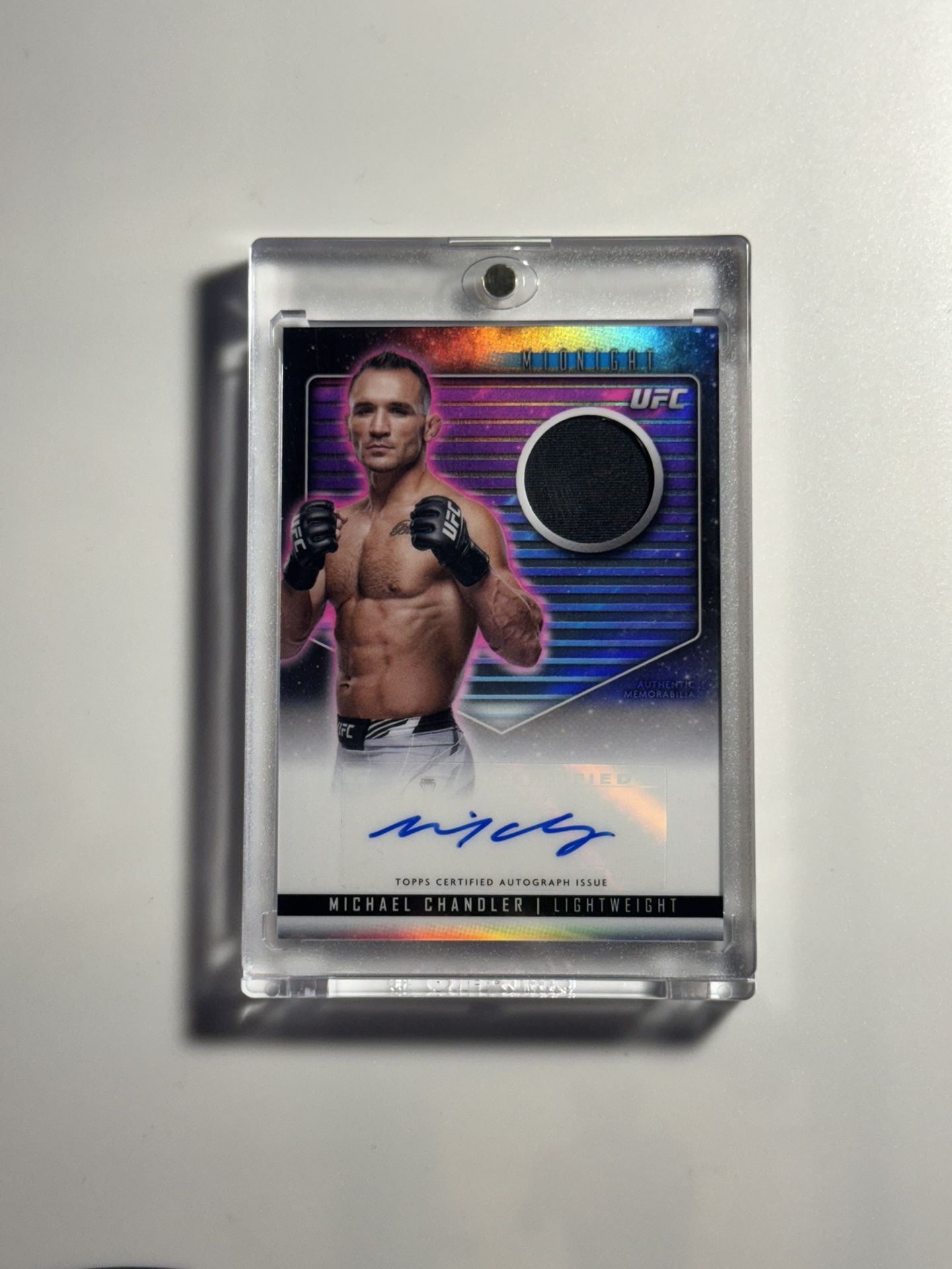Topps Auto Relic Midnight UFC. Michael Chandler