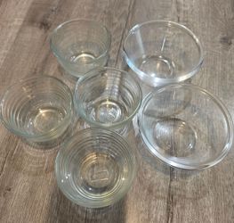 Cups & Clear Glass Mixing Bowls Set of 6