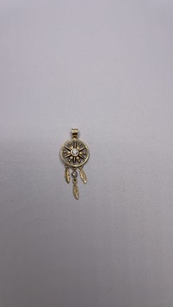 14k 1.9g dream catcher pendant