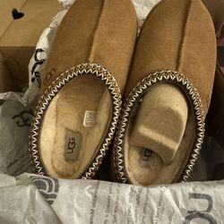Tasman Slipper UGG Men’s Size 11 (chestnut)