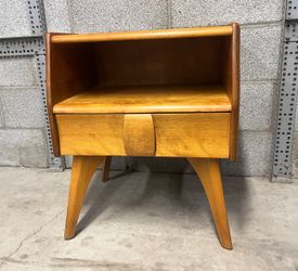 Mid Century Modern Heywood Wakefield