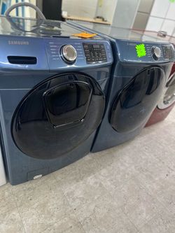 Samsung front load washer and dryer set