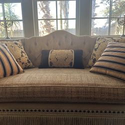 Beautiful Sofa For Sale 