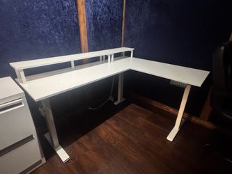 Electric Height  Adjustable Office/ computer desk
