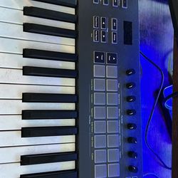 FL Key 37 Midi Keyboard 