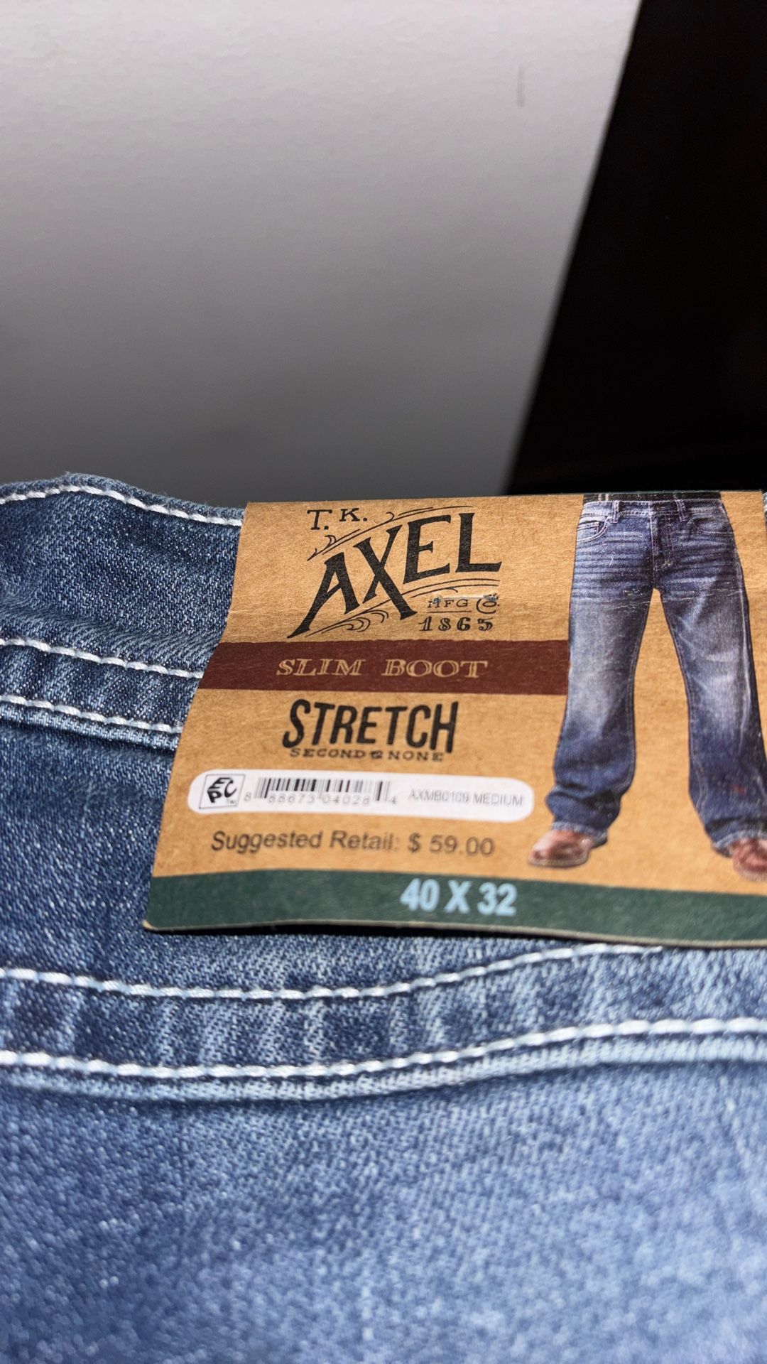 NEW JEANS SIZE 40x32