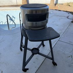 Solo Stove Pizza Oven With Cart & Accessories 