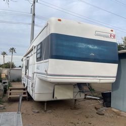 2003 5th Wheel No Title