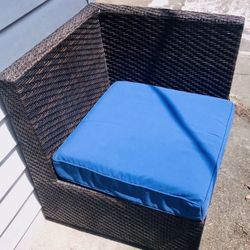 OutDoor LoveSeat For Sale!!⚡️🔥🦾💙🎽